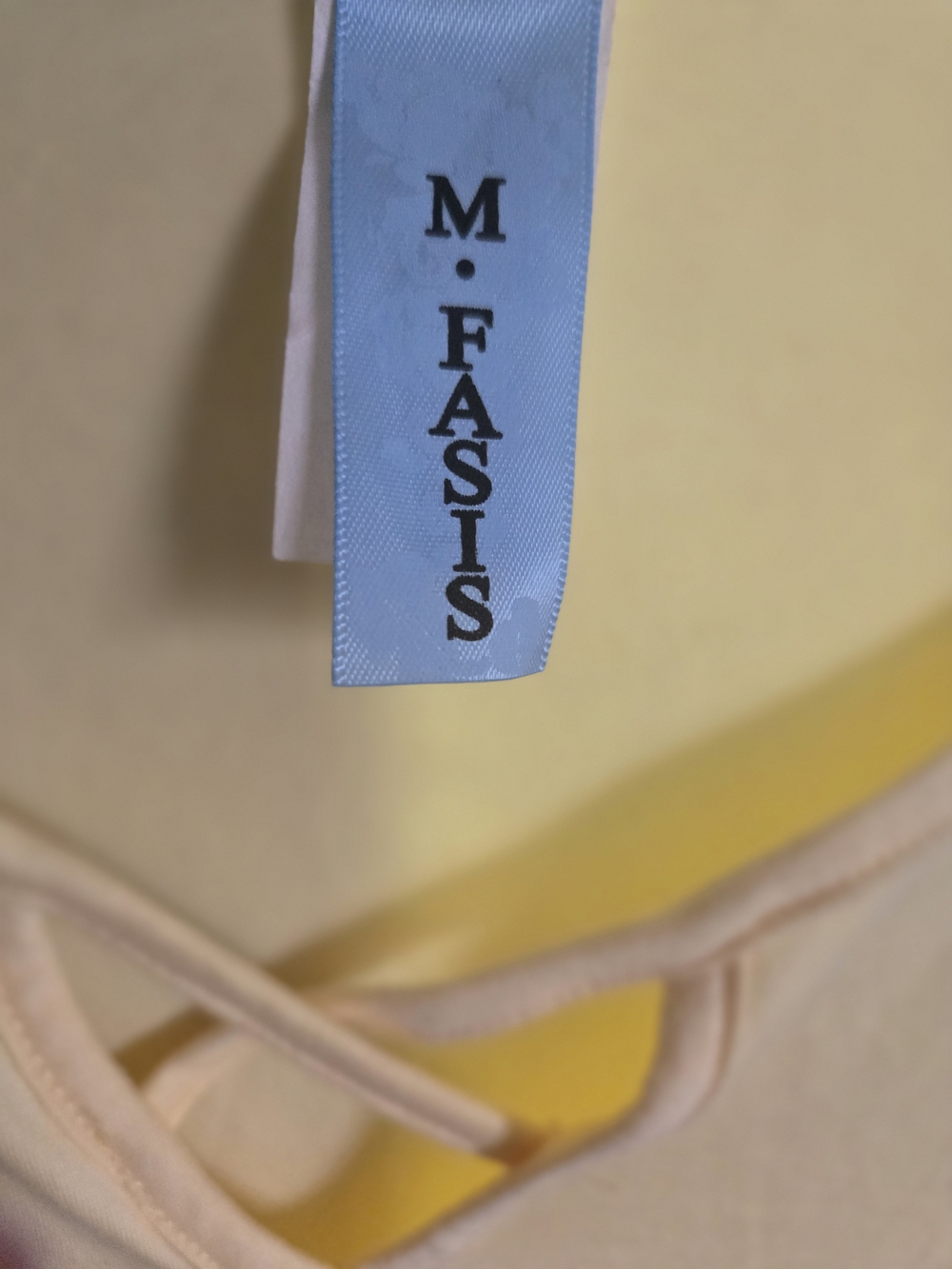 Yellow Sleeveless Drawstring Tank Top - Picture 2 of 4